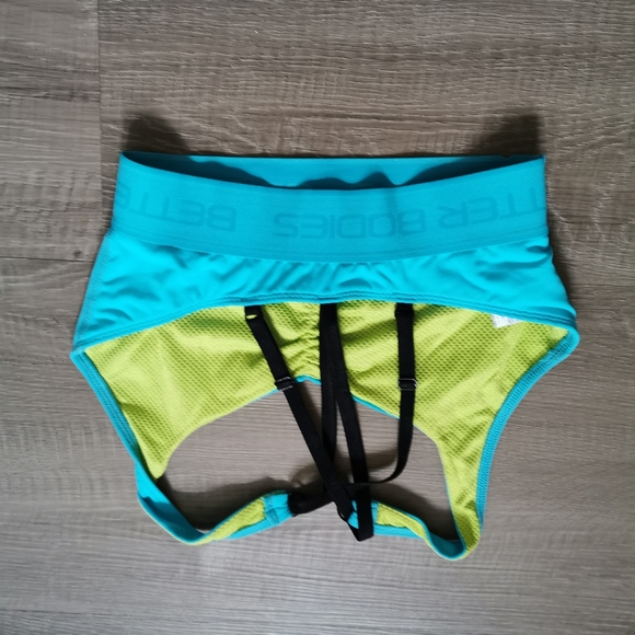 Betterbodie Sports bra - Picture 2 of 2